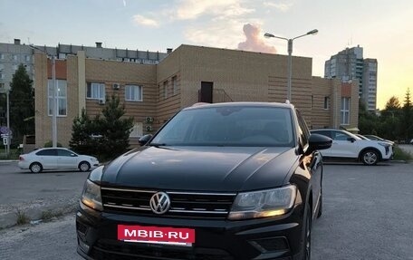 Volkswagen Tiguan II, 2019 год, 2 240 000 рублей, 5 фотография