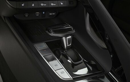 Hyundai Elantra, 2024 год, 2 620 000 рублей, 12 фотография