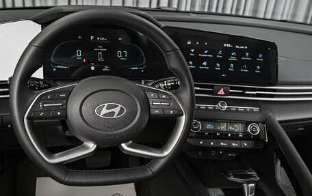 Hyundai Elantra, 2024 год, 2 620 000 рублей, 13 фотография