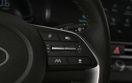 Hyundai Elantra, 2024 год, 2 620 000 рублей, 20 фотография