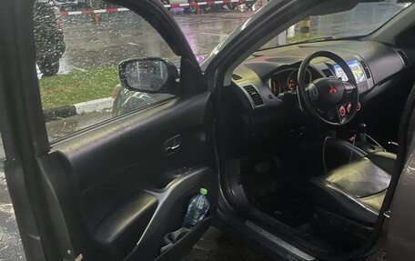 Mitsubishi Outlander III рестайлинг 3, 2008 год, 1 050 000 рублей, 11 фотография