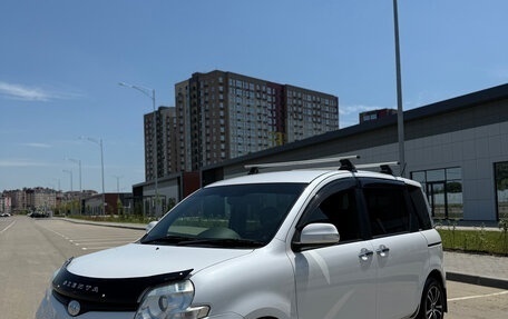 Toyota Sienta I, 2015 год, 990 000 рублей, 3 фотография