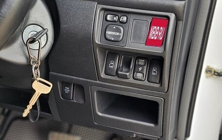 Toyota Sienta I, 2015 год, 990 000 рублей, 11 фотография