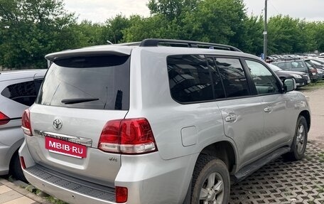 Toyota Land Cruiser 200, 2010 год, 2 800 000 рублей, 4 фотография