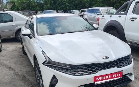 KIA K5, 2021 год, 2 700 000 рублей, 2 фотография