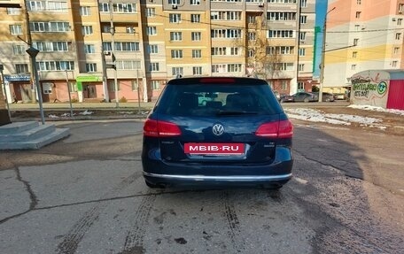 Volkswagen Passat B7, 2011 год, 955 000 рублей, 3 фотография