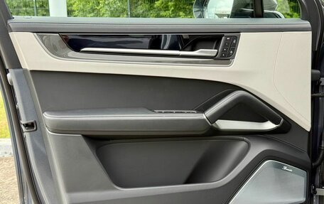 Porsche Cayenne III, 2026 год, 20 150 000 рублей, 17 фотография