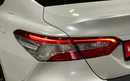 Toyota Camry, 2019 год, 2 850 000 рублей, 7 фотография