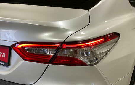 Toyota Camry, 2019 год, 2 850 000 рублей, 8 фотография