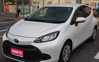Toyota Aqua, 2022 год, 1 000 000 рублей, 1 фотография