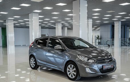 Hyundai Solaris II рестайлинг, 2012 год, 630 000 рублей, 3 фотография