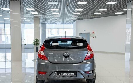 Hyundai Solaris II рестайлинг, 2012 год, 630 000 рублей, 8 фотография