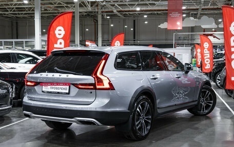 Volvo V90 Cross Country I рестайлинг, 2017 год, 3 599 000 рублей, 9 фотография