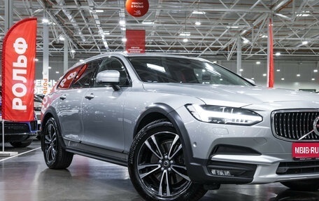Volvo V90 Cross Country I рестайлинг, 2017 год, 3 599 000 рублей, 8 фотография