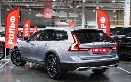 Volvo V90 Cross Country I рестайлинг, 2017 год, 3 599 000 рублей, 13 фотография