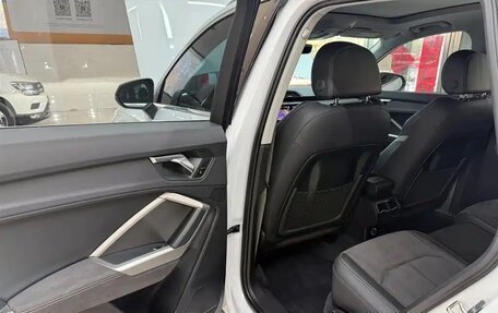 Audi Q3, 2023 год, 2 200 000 рублей, 12 фотография