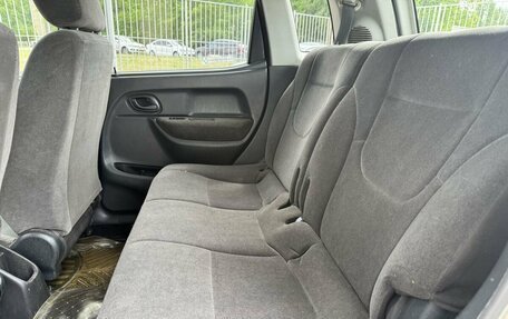 Suzuki Swift II, 2004 год, 350 000 рублей, 11 фотография
