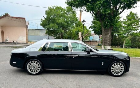 Rolls-Royce Phantom VIII, 2021 год, 45 000 000 рублей, 6 фотография