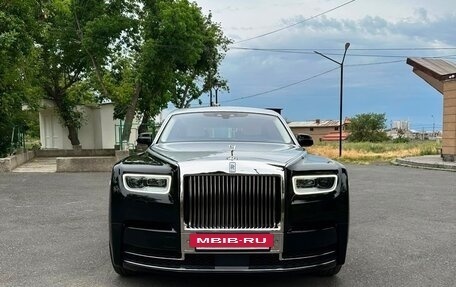 Rolls-Royce Phantom VIII, 2021 год, 45 000 000 рублей, 2 фотография