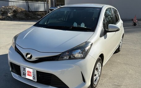 Toyota Vitz, 2015 год, 1 050 000 рублей, 3 фотография