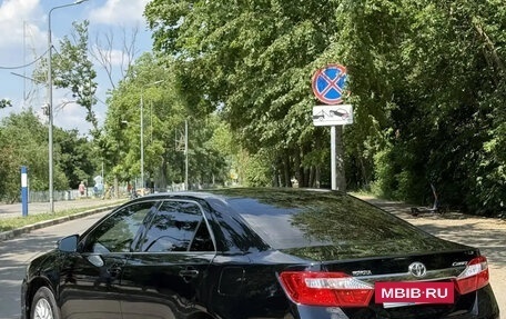Toyota Camry, 2014 год, 1 420 000 рублей, 2 фотография