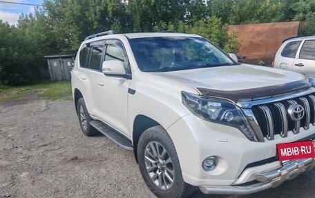 Toyota Land Cruiser Prado 150 рестайлинг 2, 2017 год, 4 500 000 рублей, 2 фотография