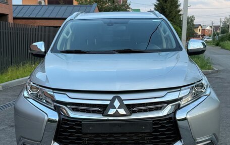 Mitsubishi Pajero Sport III рестайлинг, 2019 год, 3 250 000 рублей, 3 фотография