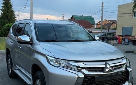 Mitsubishi Pajero Sport III рестайлинг, 2019 год, 3 250 000 рублей, 5 фотография