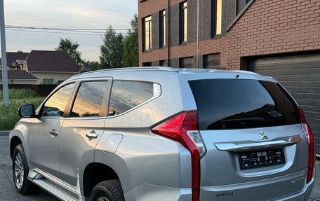 Mitsubishi Pajero Sport III рестайлинг, 2019 год, 3 250 000 рублей, 10 фотография