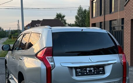 Mitsubishi Pajero Sport III рестайлинг, 2019 год, 3 250 000 рублей, 11 фотография