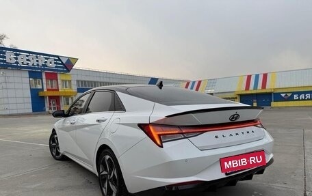 Hyundai Elantra, 2022 год, 1 480 000 рублей, 3 фотография