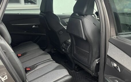 Peugeot 5008 II, 2021 год, 2 040 000 рублей, 10 фотография