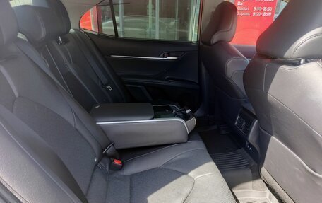 Toyota Camry, 2021 год, 3 850 000 рублей, 15 фотография