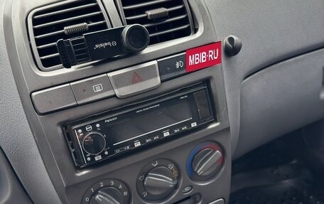 Hyundai Accent II, 2004 год, 265 000 рублей, 16 фотография