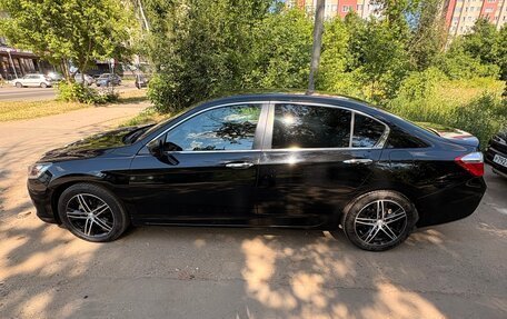 Honda Accord IX рестайлинг, 2015 год, 1 250 000 рублей, 4 фотография
