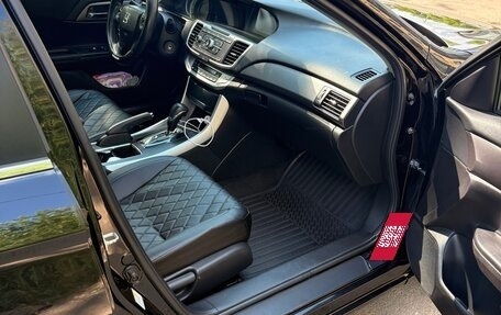 Honda Accord IX рестайлинг, 2015 год, 1 250 000 рублей, 10 фотография