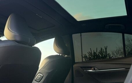 Toyota Camry, 2025 год, 3 680 000 рублей, 9 фотография