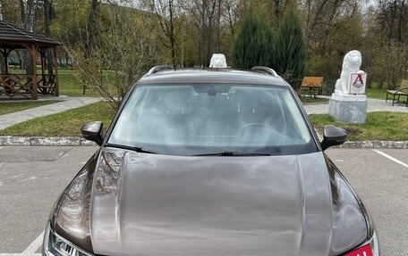 Volkswagen Tiguan II, 2017 год, 1 850 000 рублей, 2 фотография