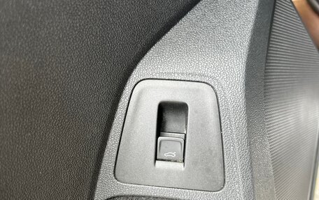 Volkswagen Tiguan II, 2017 год, 1 850 000 рублей, 13 фотография