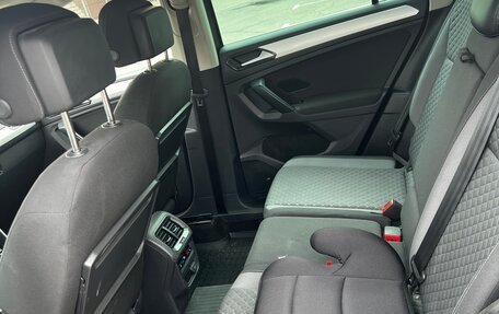 Volkswagen Tiguan II, 2017 год, 1 850 000 рублей, 14 фотография