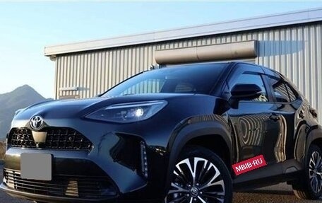 Toyota Yaris Cross, 2022 год, 1 429 000 рублей, 1 фотография