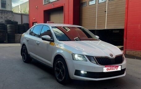 Skoda Octavia, 2018 год, 960 000 рублей, 2 фотография