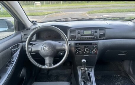 Toyota Corolla, 2006 год, 380 000 рублей, 4 фотография