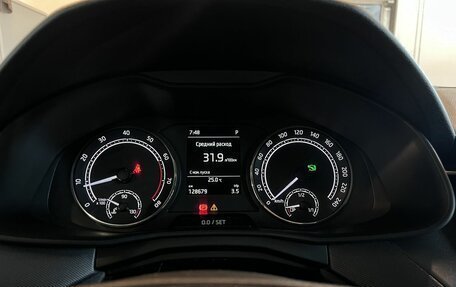 Skoda Rapid II, 2021 год, 1 600 000 рублей, 11 фотография