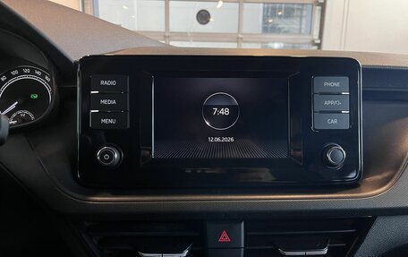 Skoda Rapid II, 2021 год, 1 600 000 рублей, 14 фотография