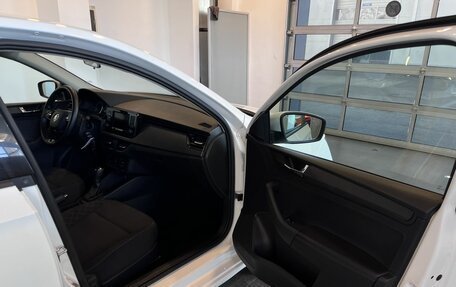 Skoda Rapid II, 2021 год, 1 600 000 рублей, 27 фотография
