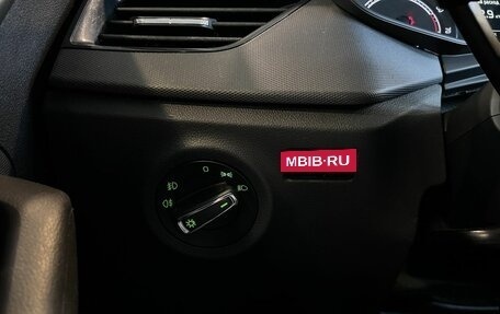 Skoda Rapid II, 2021 год, 1 600 000 рублей, 32 фотография