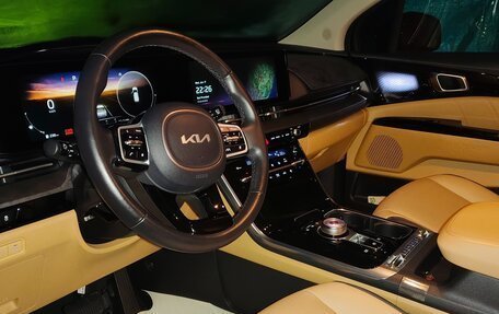 KIA Carnival, 2021 год, 4 380 000 рублей, 30 фотография
