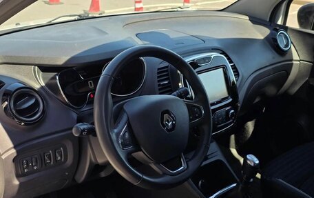 Renault Kaptur I рестайлинг, 2020 год, 1 749 000 рублей, 13 фотография