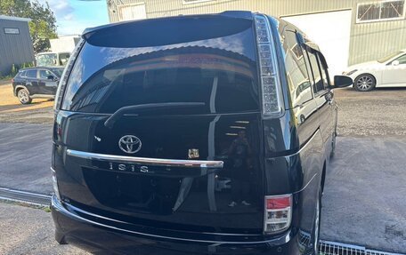 Toyota ISis I, 2015 год, 1 170 000 рублей, 7 фотография